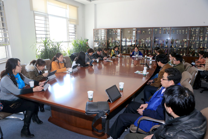 3月6日高中部召开“翻转课堂”教学改革实验课题组成立大会
