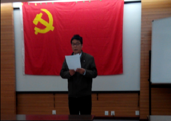 初三党支部召开何宏涛同志转正大会