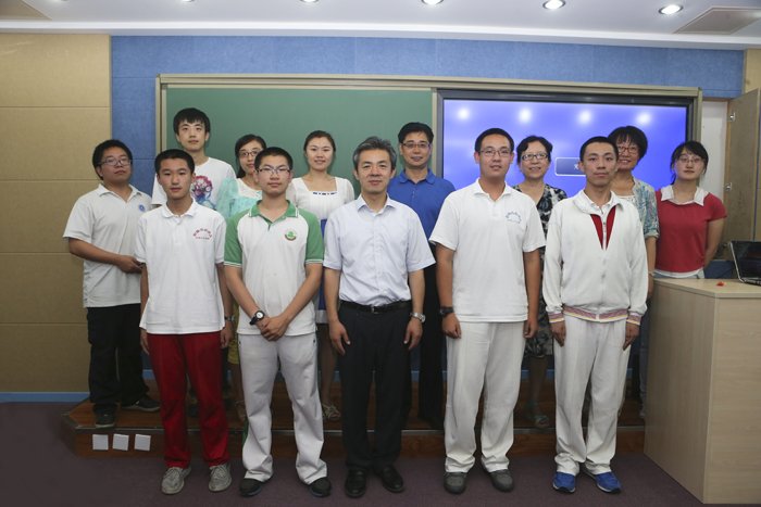 我校成功举办中英远程国际数学竞赛活动