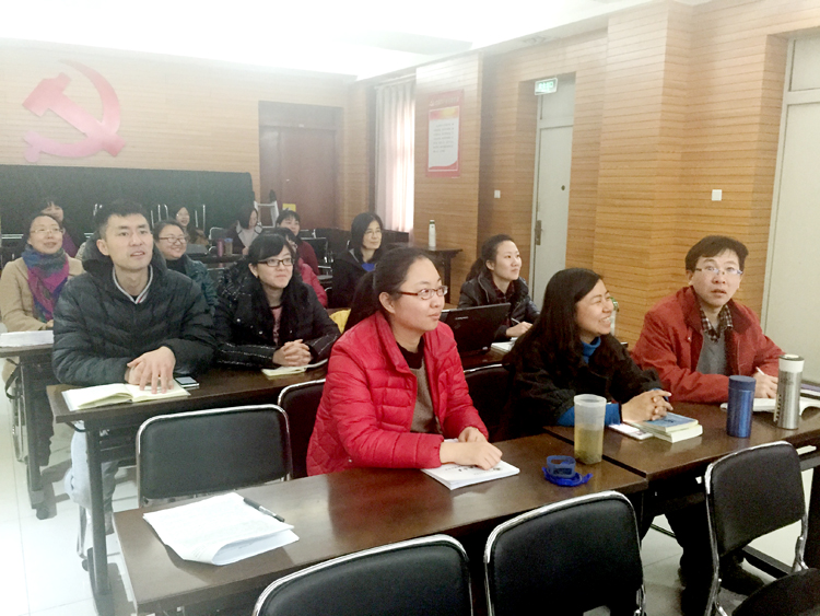 语文教研组举行2015年校本课题开题会