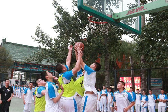  “青春校园”阳光体育——高中部篮球比赛圆满结束