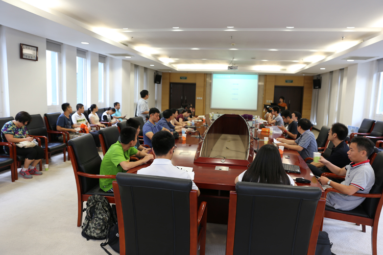 我校举行2015年翱翔计划“物理与地球科学领域”科学考察行前会