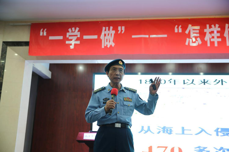  “‘一学一做’——怎样做一名合格团员”主题讲座成功举办