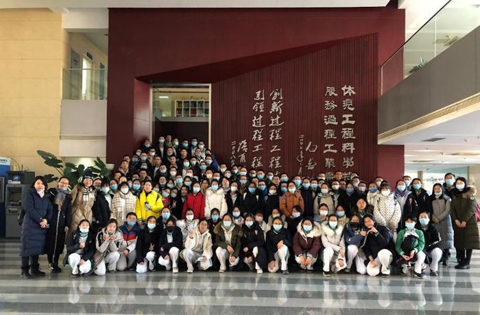 高二年级科技学院开展社会实践活动
