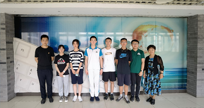 北京市第二十中学第十四批“翱翔计划”过渡性课程圆满结束