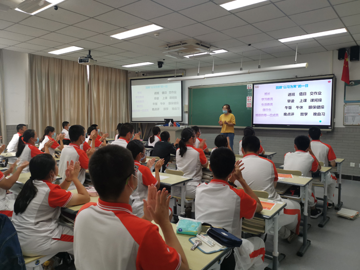 高一10班班会.jpg