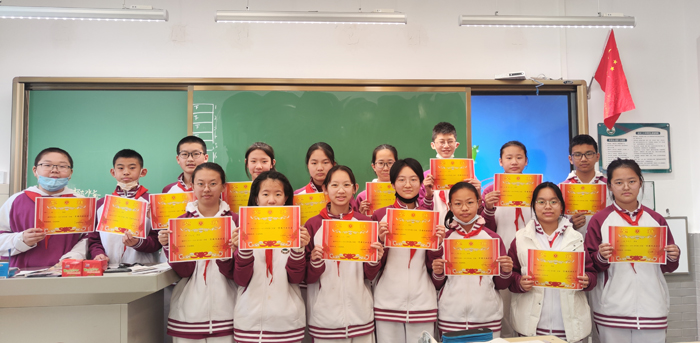 北京市第二十中学初一年级开展“寒假作业之星”评选活动