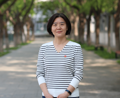 党旗飘飘 致敬榜样——北京市第二十中学2023年优秀共产党员（一）