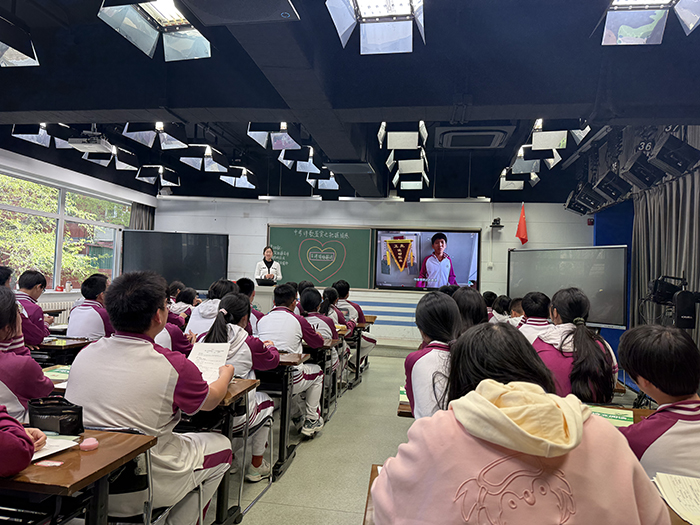 解码古诗情脉，传承非遗薪火——初中部语文教研室研修活动