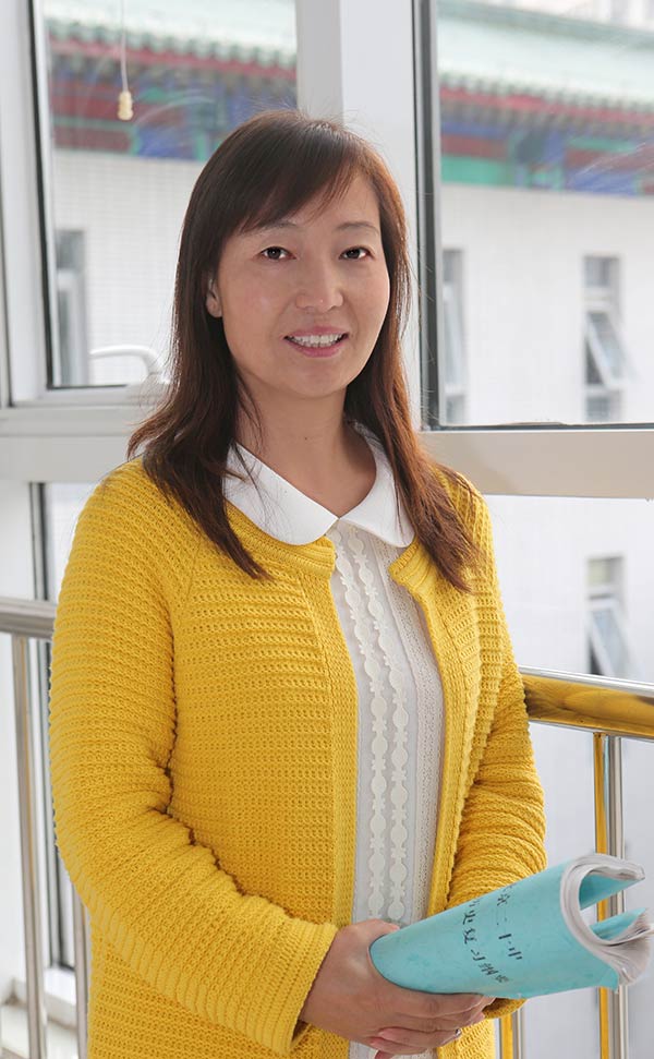 海淀区学科带头人侯晓琴（历史）