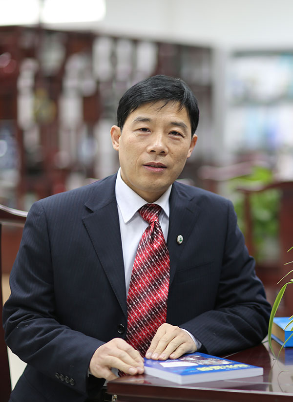 正高级教师宋诗伟（物理）