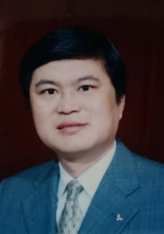 正高级教师陈鹏飞（地理）