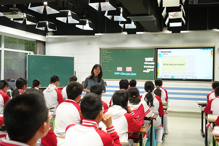 AI赋能英语课堂，解锁成长新思维