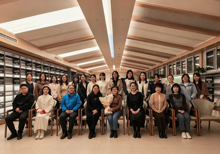 共享研修成果，深耕语文课堂——二十中教育集团高中语文教研室联合教研活动顺利举行